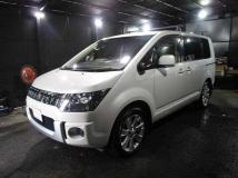 2015 Mitsubishi Delica D5