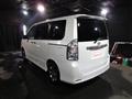 2009 Toyota Voxy