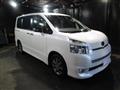 2009 Toyota Voxy