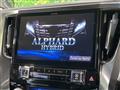 2017 Toyota Alphard Hybrid