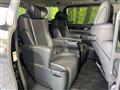 2017 Toyota Alphard Hybrid