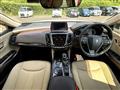 2019 Toyota Crown Hybrid