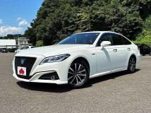 2019 Toyota Crown Hybrid