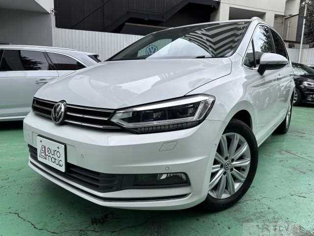 2018 Volkswagen Golf Touran