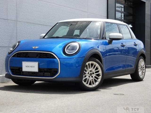 2025 BMW MINI