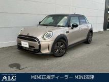 2021 BMW MINI