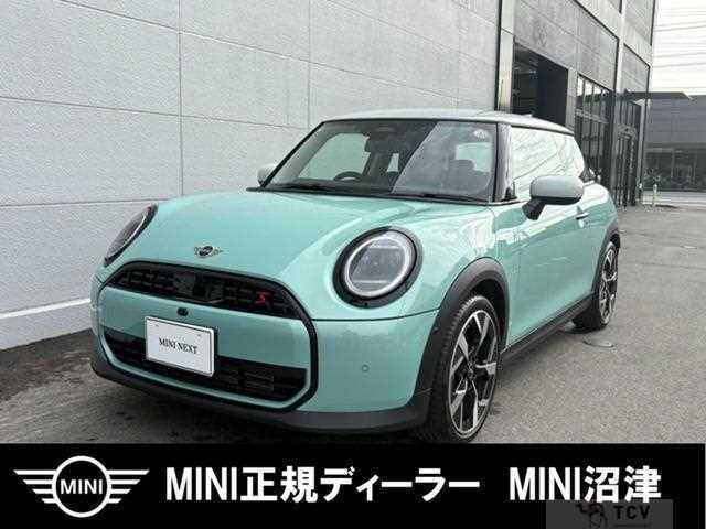 2025 BMW MINI