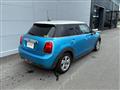 2019 BMW MINI