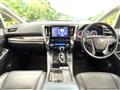 2022 Toyota Alphard G