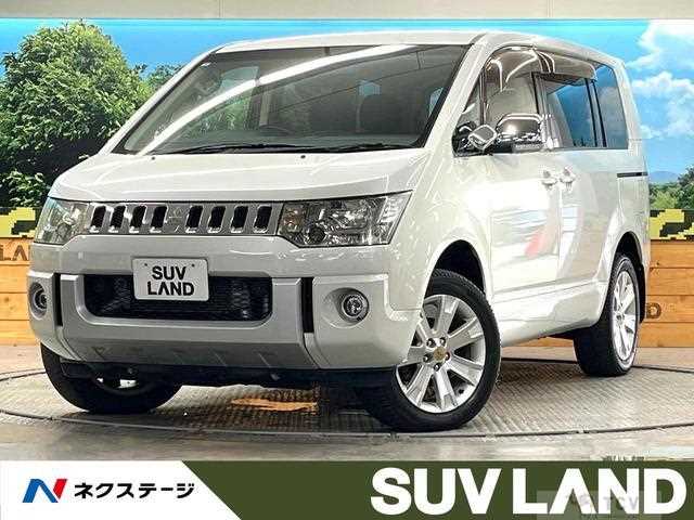 2013 Mitsubishi Delica D5