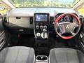 2013 Mitsubishi Delica D5