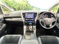 2015 Toyota Vellfire