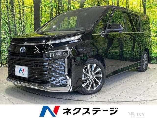2022 Toyota Voxy