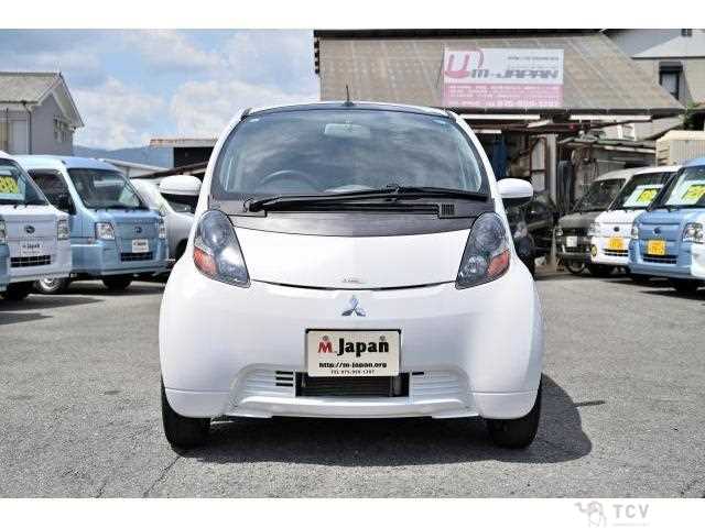 2011 Mitsubishi i