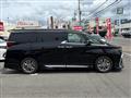 2023 Toyota Alphard Hybrid