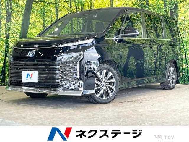 2023 Toyota Voxy