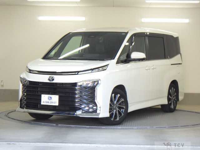 2025 Toyota Voxy