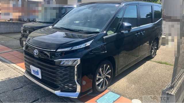 2024 Toyota Voxy