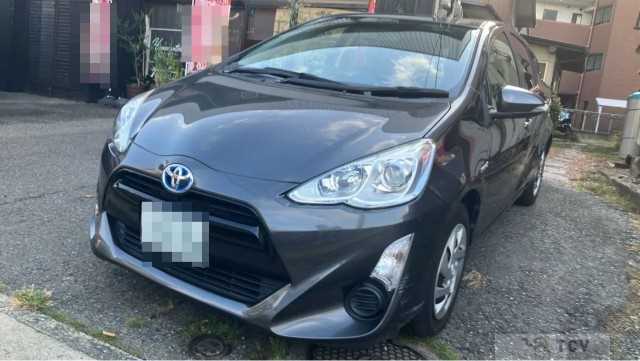 2015 Toyota AQUA