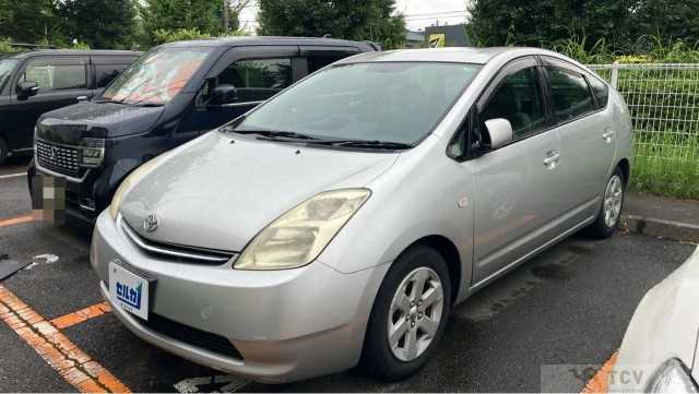 2004 Toyota Prius