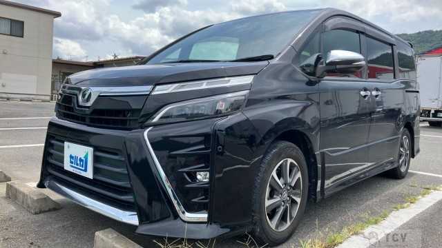 2018 Toyota Voxy