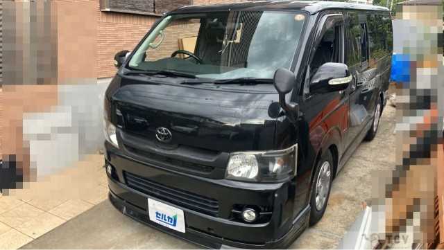 2009 Toyota Regiusace Van