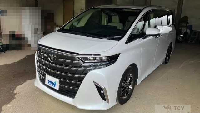 2023 Toyota Alphard Hybrid