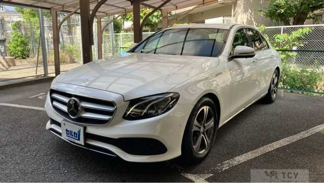 2016 Mercedes-Benz E-Class