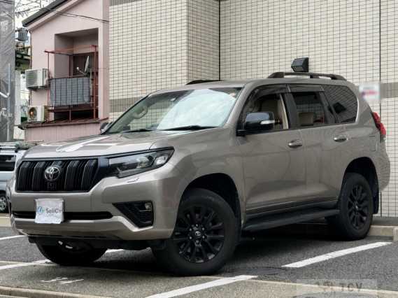 2022 Toyota Land Cruiser Prado