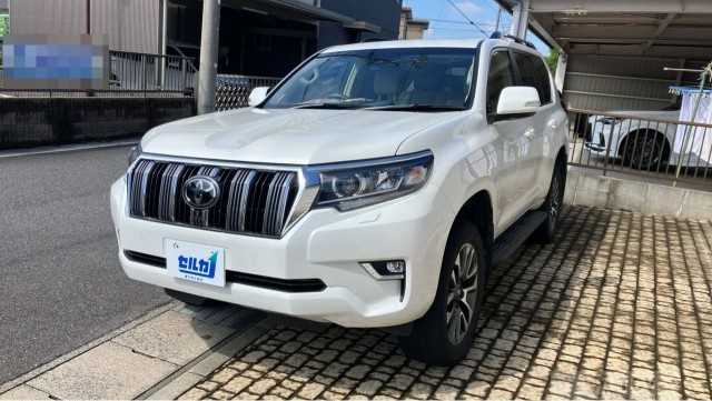 2022 Toyota Land Cruiser Prado