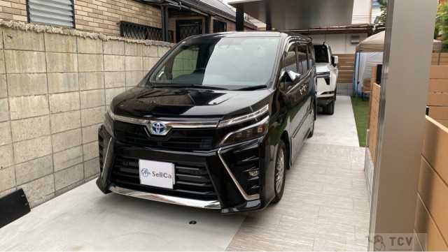 2021 Toyota Voxy