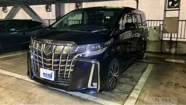 2018 Toyota Alphard G