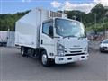 2020 Isuzu Elf Truck