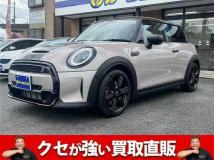 2022 BMW MINI