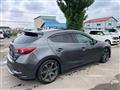 2016 Mazda Axela