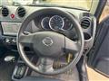 2009 Nissan KIX