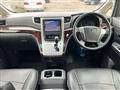2012 Toyota Vellfire