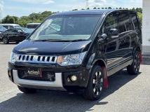 2013 Mitsubishi Delica D5