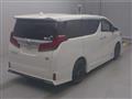 2019 Toyota Alphard Hybrid