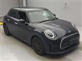 2022 BMW MINI