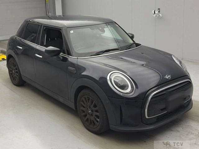 2022 BMW MINI