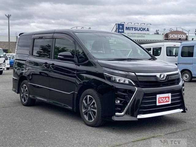 2017 Toyota Voxy