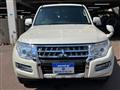 2017 Mitsubishi Pajero
