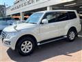 2017 Mitsubishi Pajero