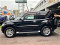 2016 Mitsubishi Pajero