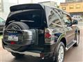 2016 Mitsubishi Pajero