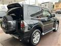 2016 Mitsubishi Pajero