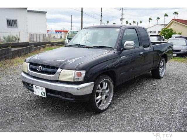 2002 Toyota Hilux Sports Pickup