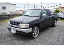 2002 Toyota Hilux Sports Pickup
