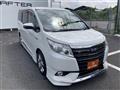 2014 Toyota Noah